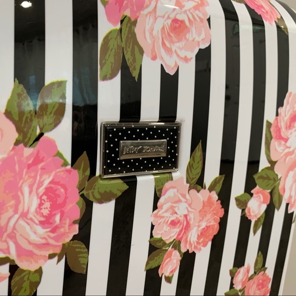 NWT Rare Betsey Johnson Floral Suitcase, Luggage, Travel Bag - 26” - Picture 3 of 10
